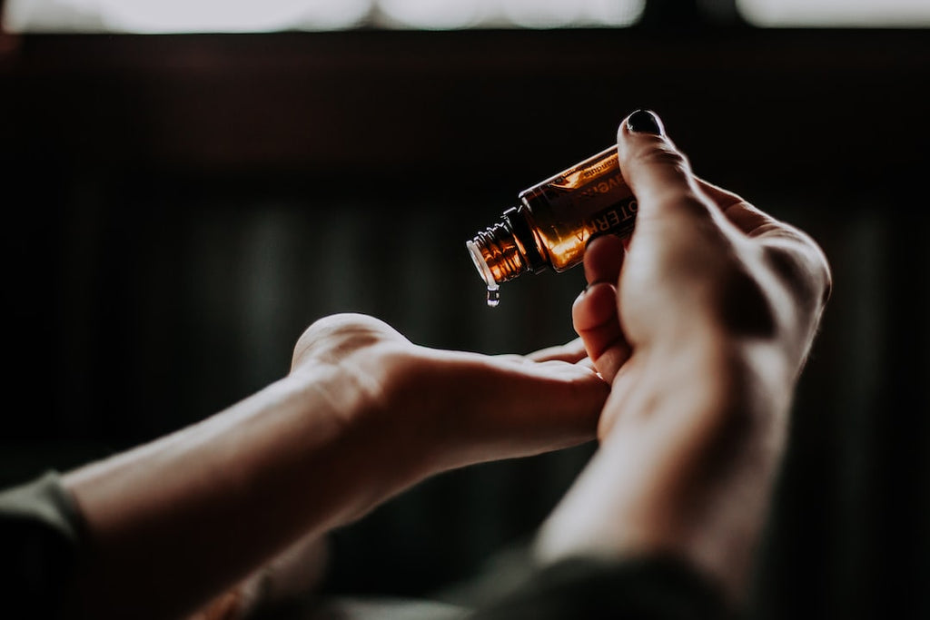 The Aromatic Delights: Unleashing the Benefits of Using Wax Melts for Aromatherapy